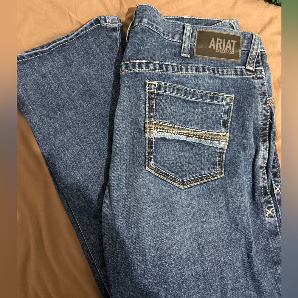 Men’s Ariat Jeans
M2 Bootcut